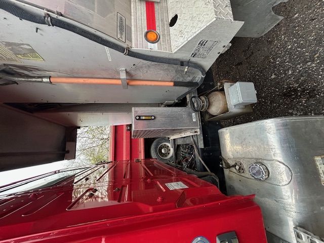 2015 VOLVO VHD - view 9 of 27