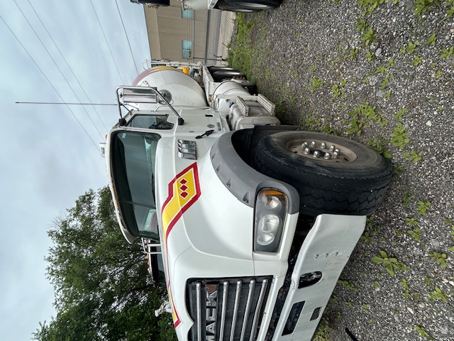 2017 MACK GU713 - view 2 of 22