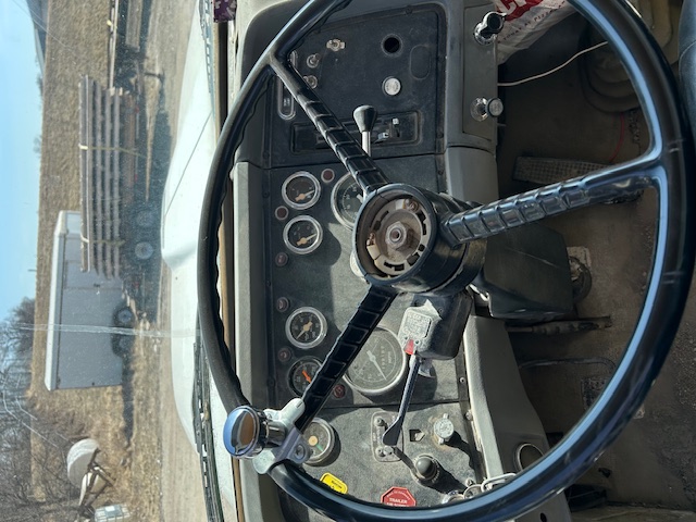 1985 FORD 8000 - Image 17