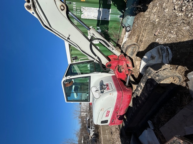 2015 TAKEUCHI TB260 - Image 4