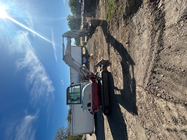 2015 TAKEUCHI TB260 - Image 2