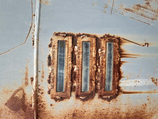 2000 WE-MAC 4000 gallon - Image 3