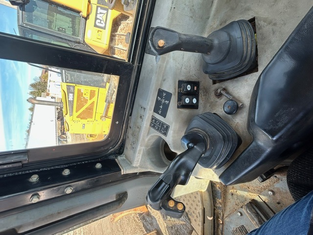 2012 CATERPILLAR D6TXW - view 13 of 21