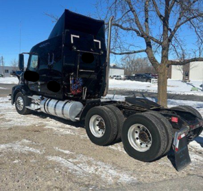 2016 VOLVO VNL64T - Image 3