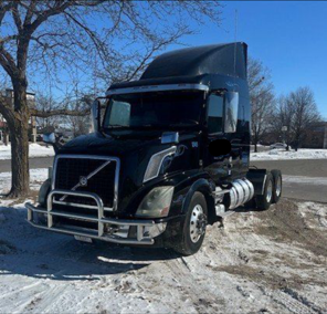 2016 VOLVO VNL64T