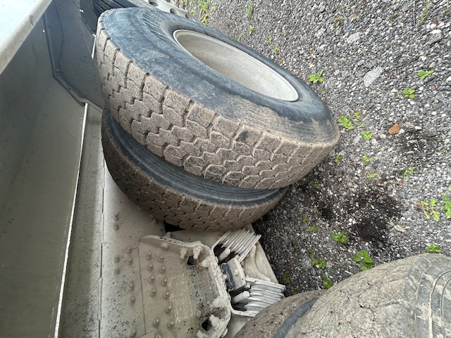 2019 MACK GR64FR - Image 10