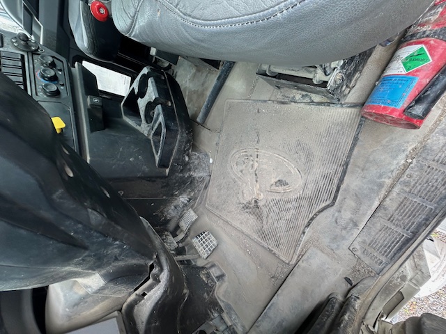 2019 MACK GR64FR - Image 13