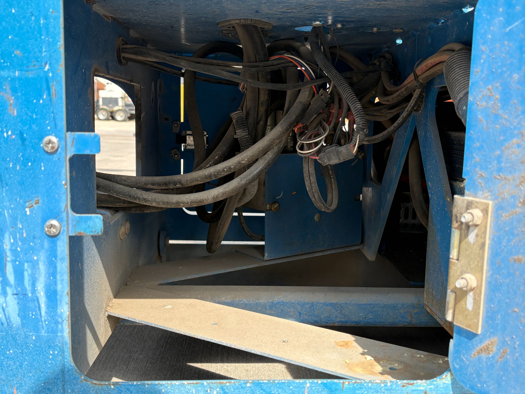 2015 GENIE GS-2632 - view 15 of 22