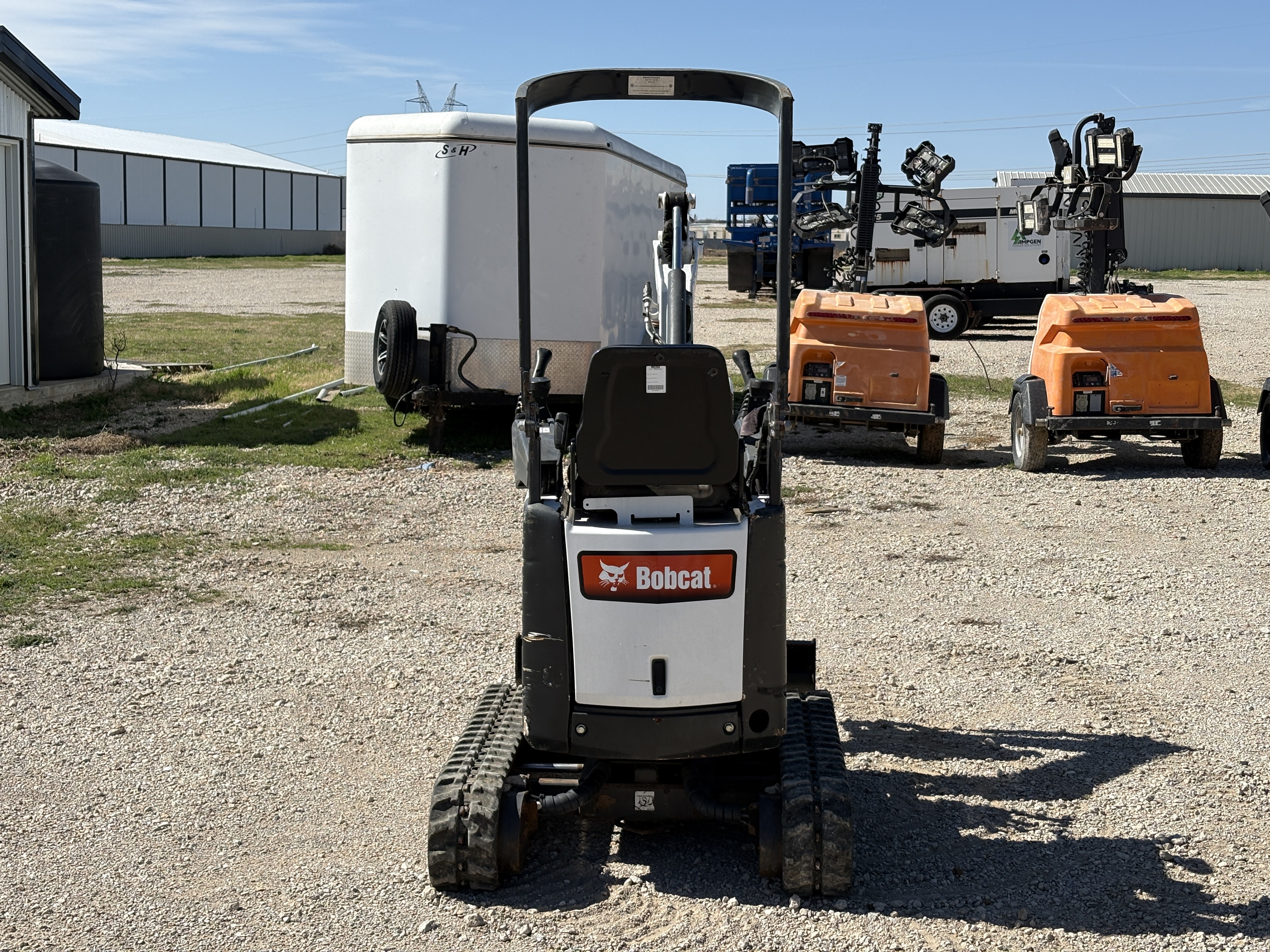 2017 BOBCAT 418AA - view 4 of 36