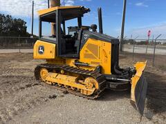 2023 DEERE 450 P-Tier - Image 4