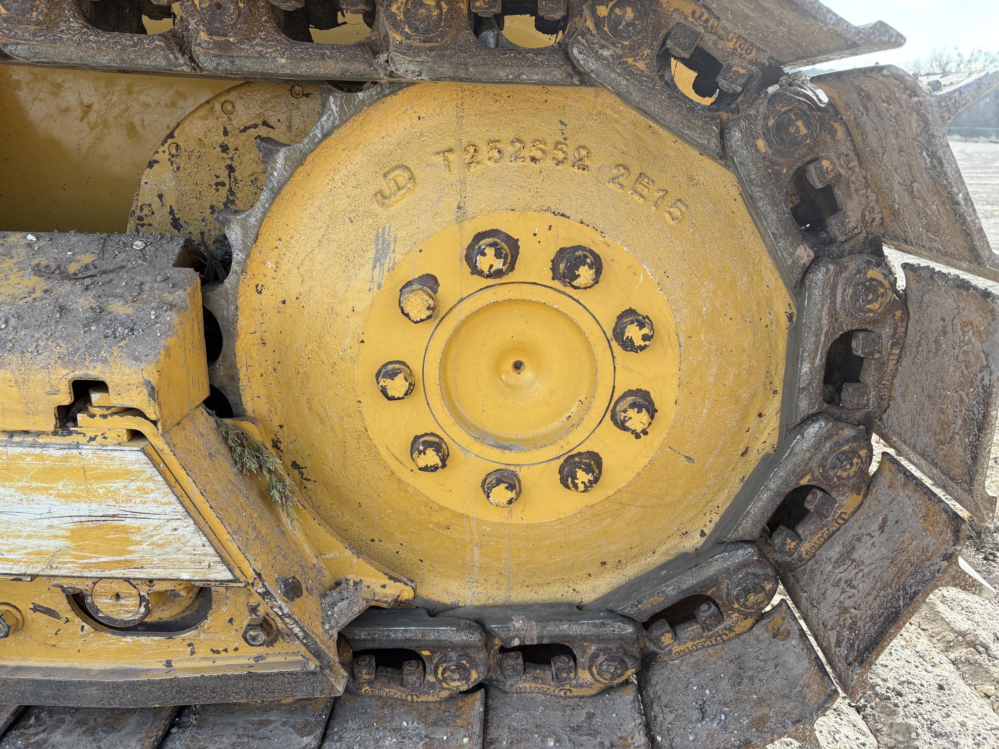 2023 DEERE 450 P-Tier - Image 8