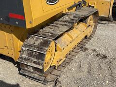 2023 DEERE 450 P-Tier - Image 20