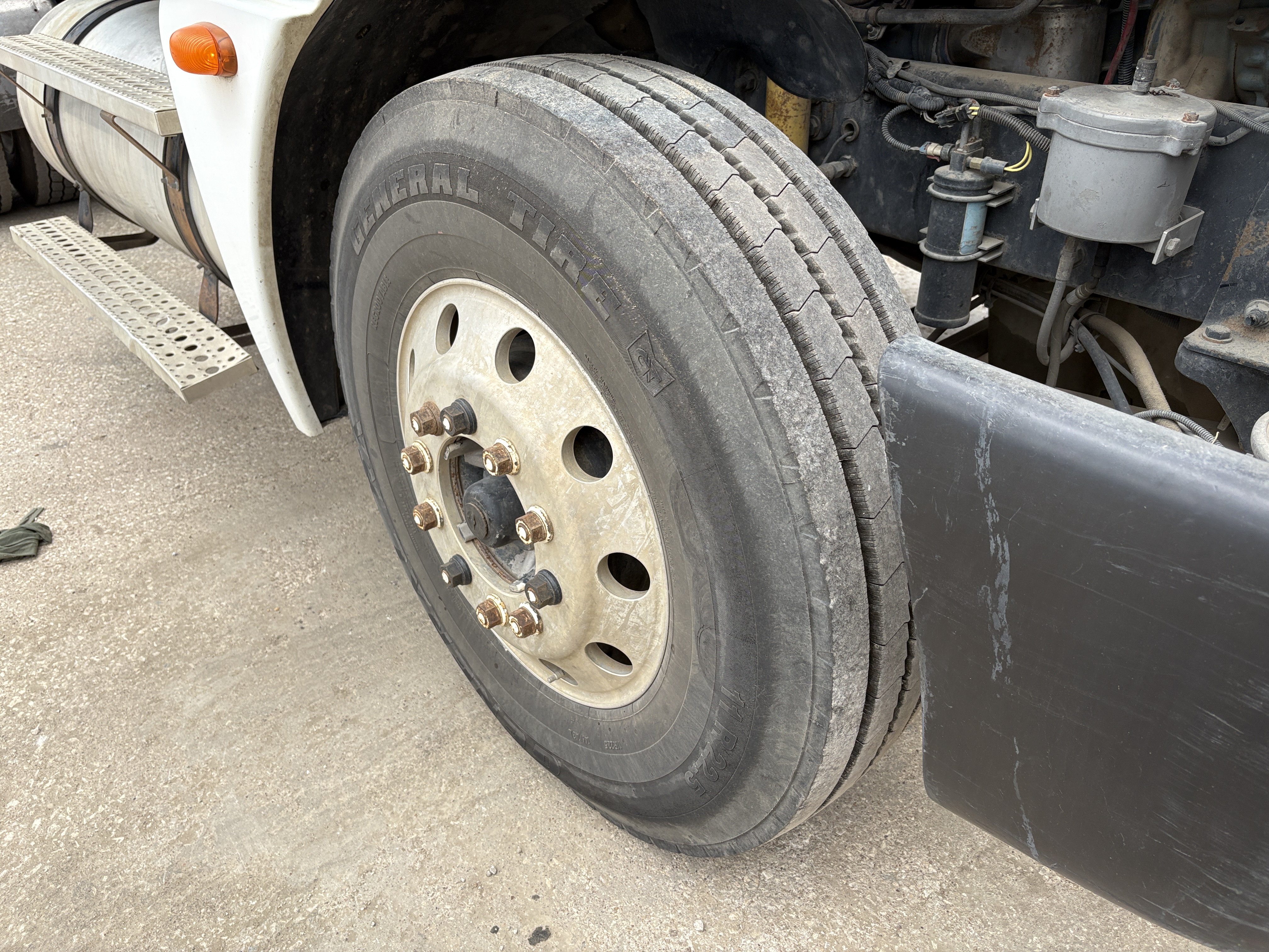 2005 FREIGHTLINER COLUMBIA - Image 12