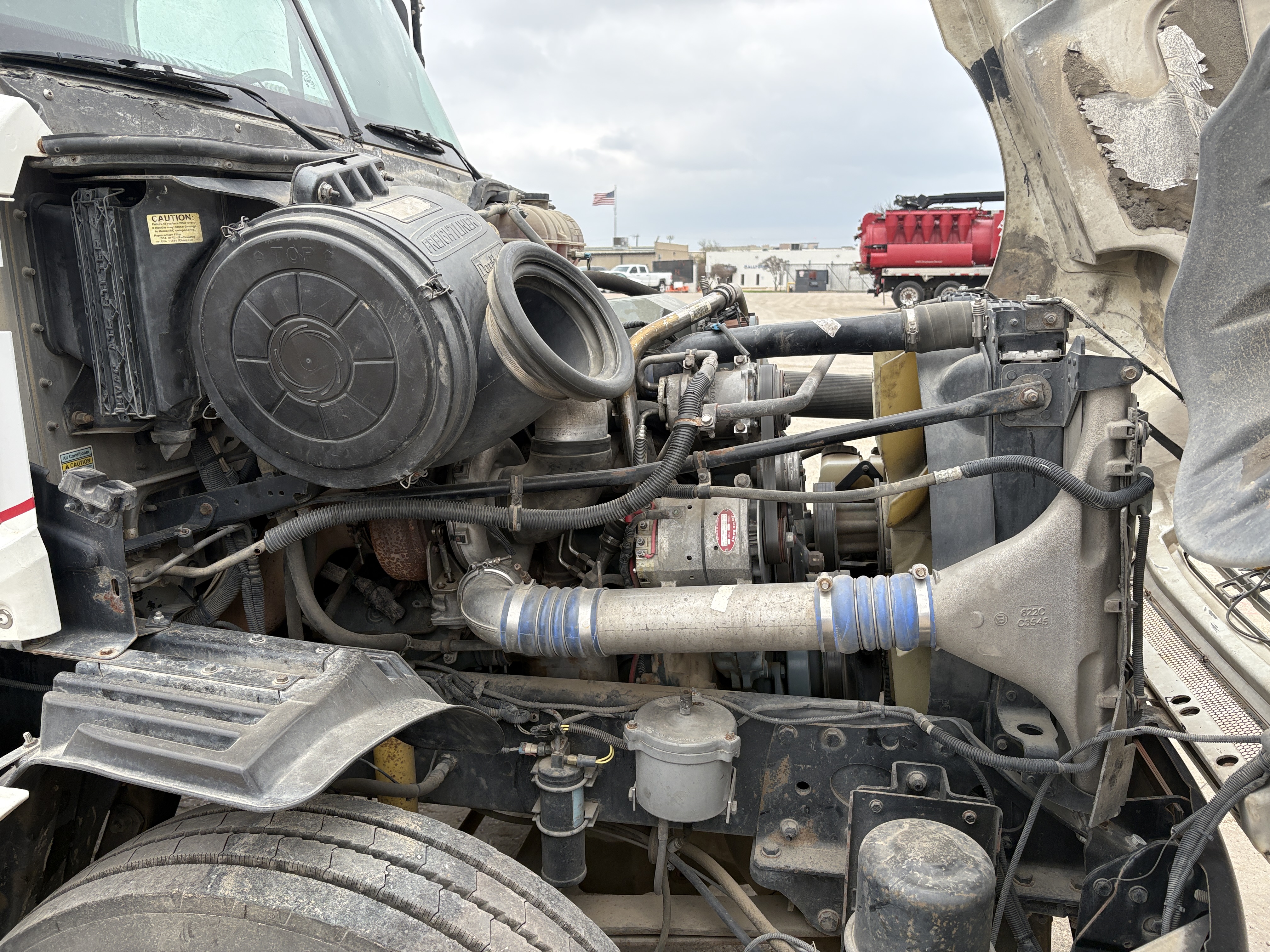 2005 FREIGHTLINER COLUMBIA - view 19 of 49