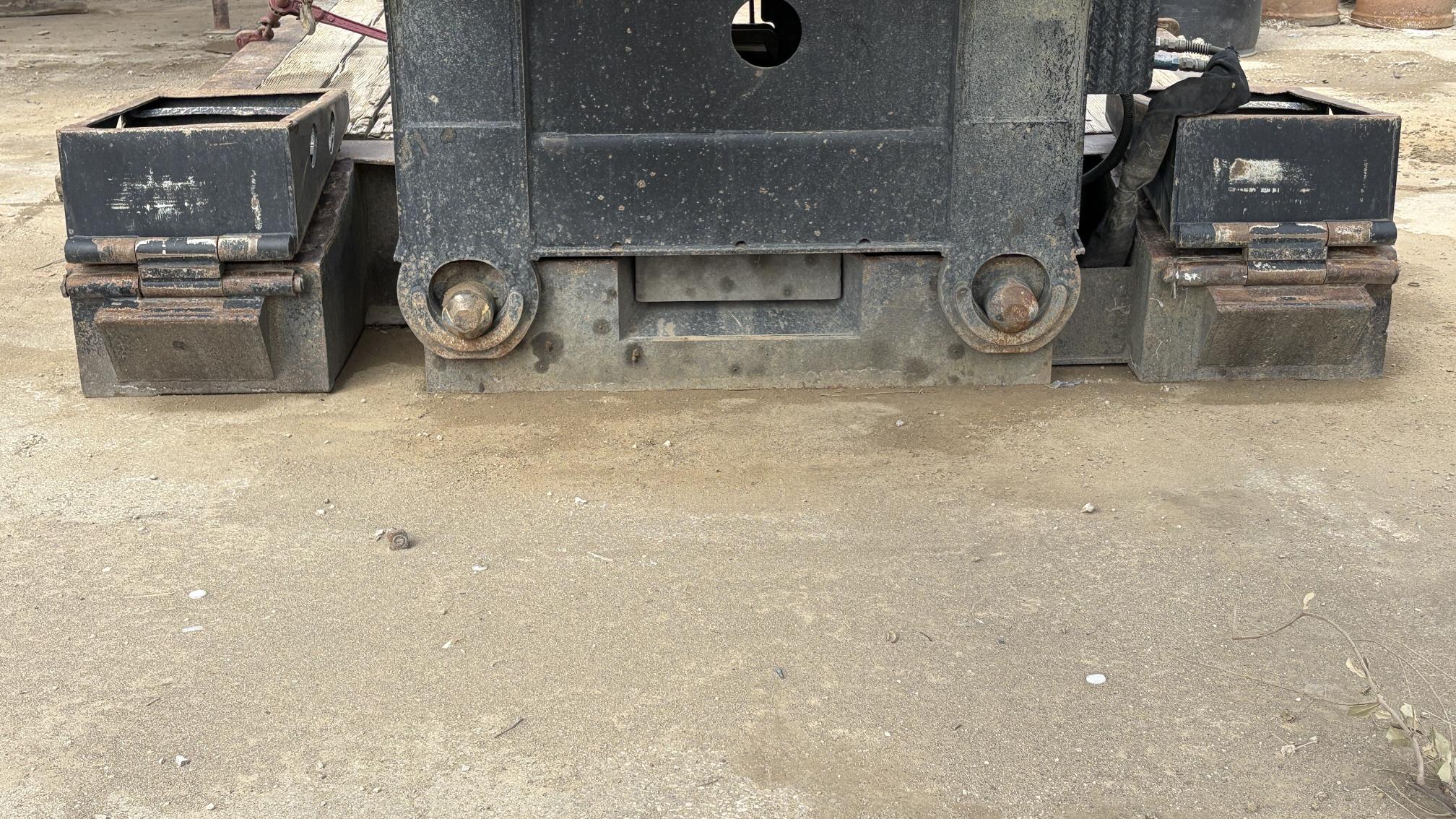 2012 XL SPECIALIZED TRAILERS XL110HDG - view 13 of 42