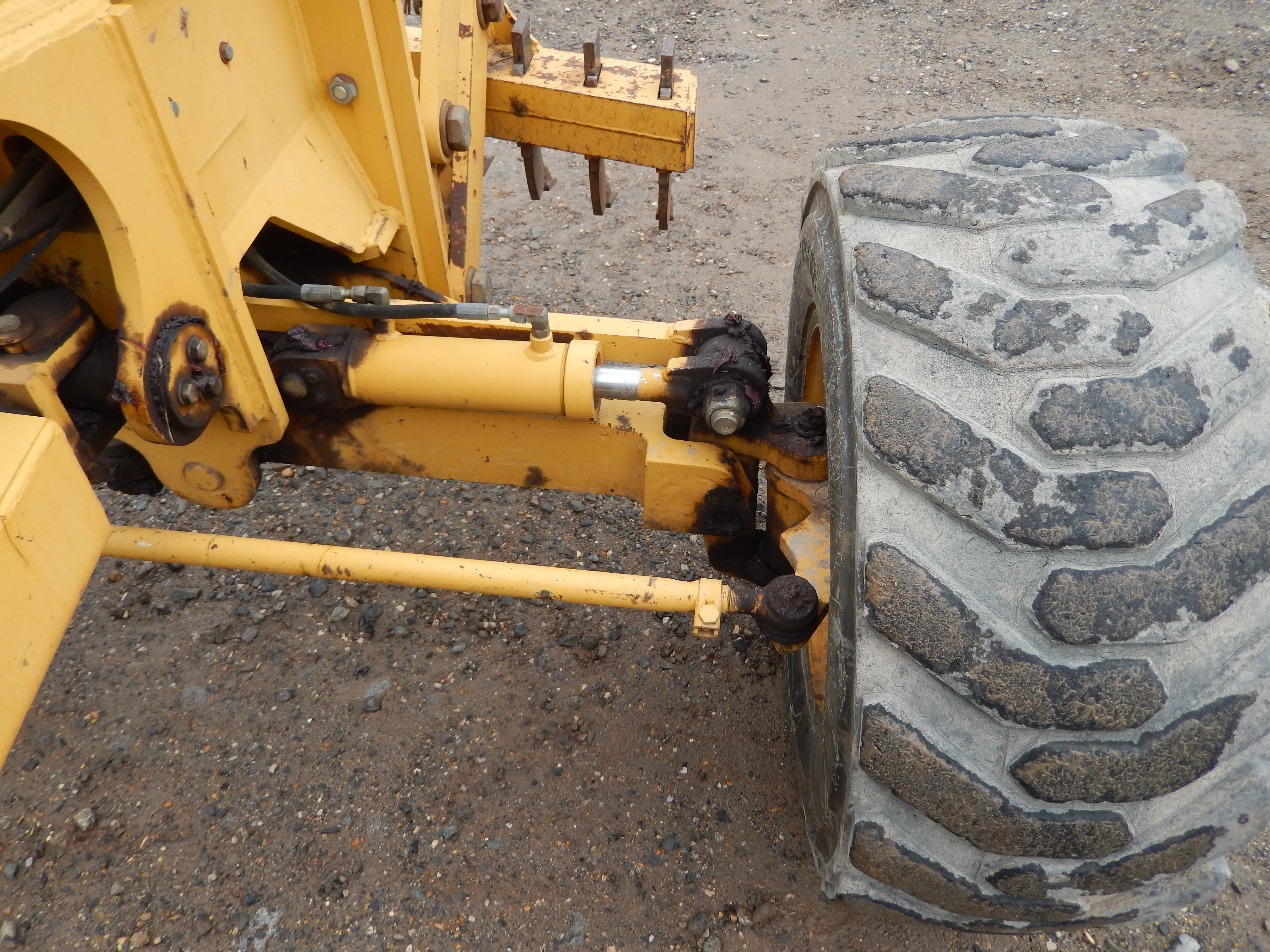 2005 NORAM 65E - Image 13