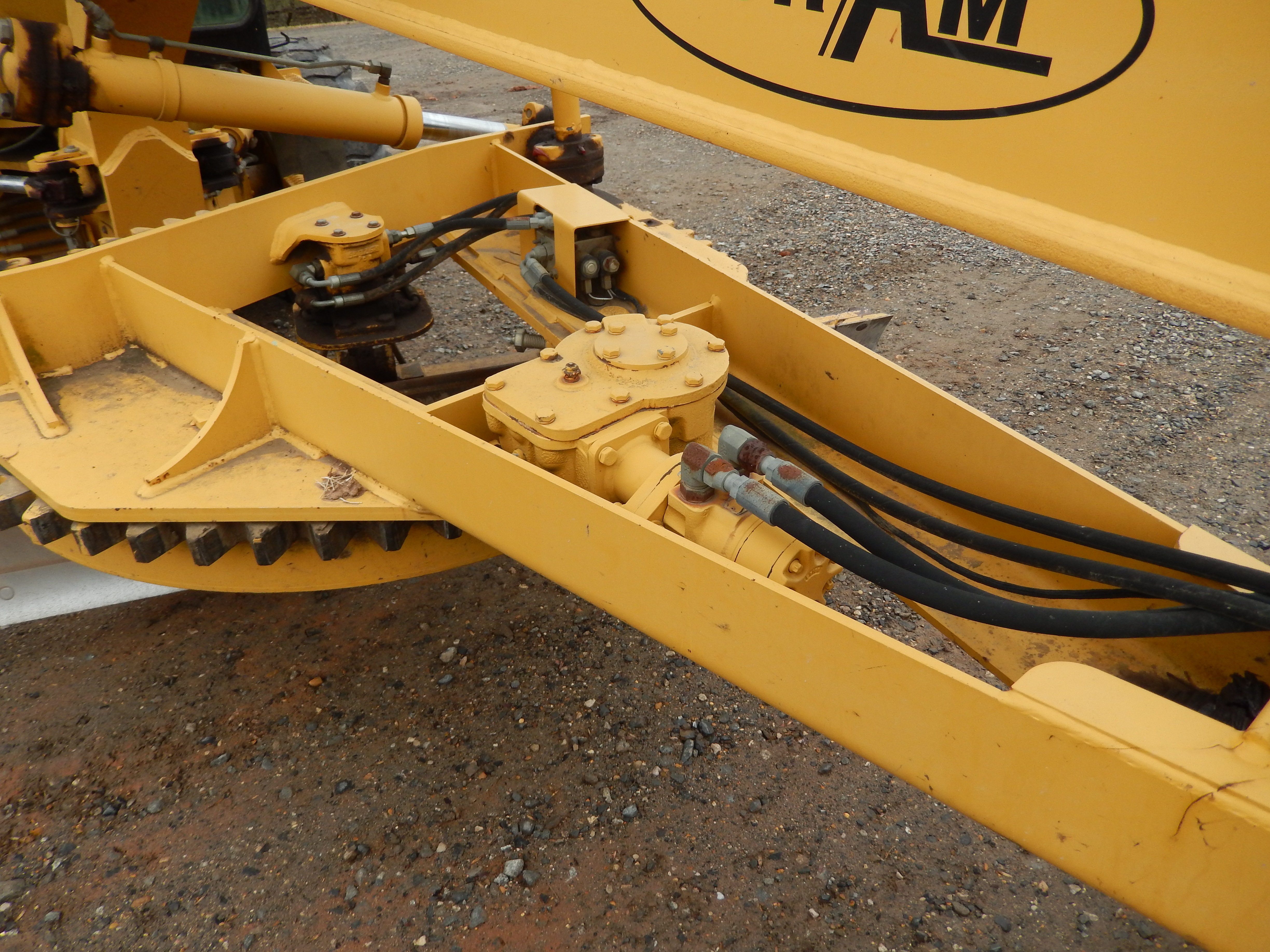 2005 NORAM 65E - Image 14