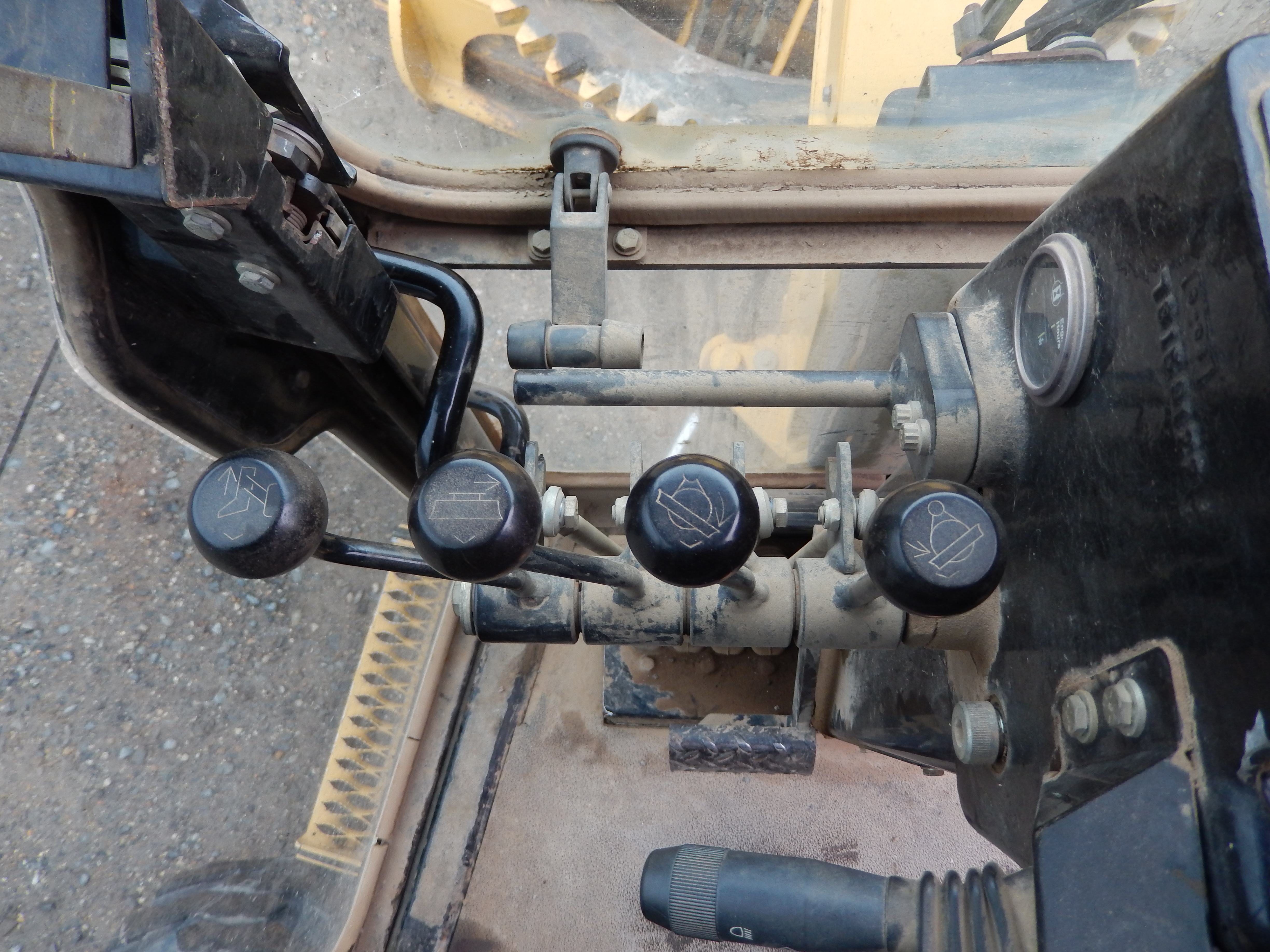 2005 NORAM 65E - Image 19