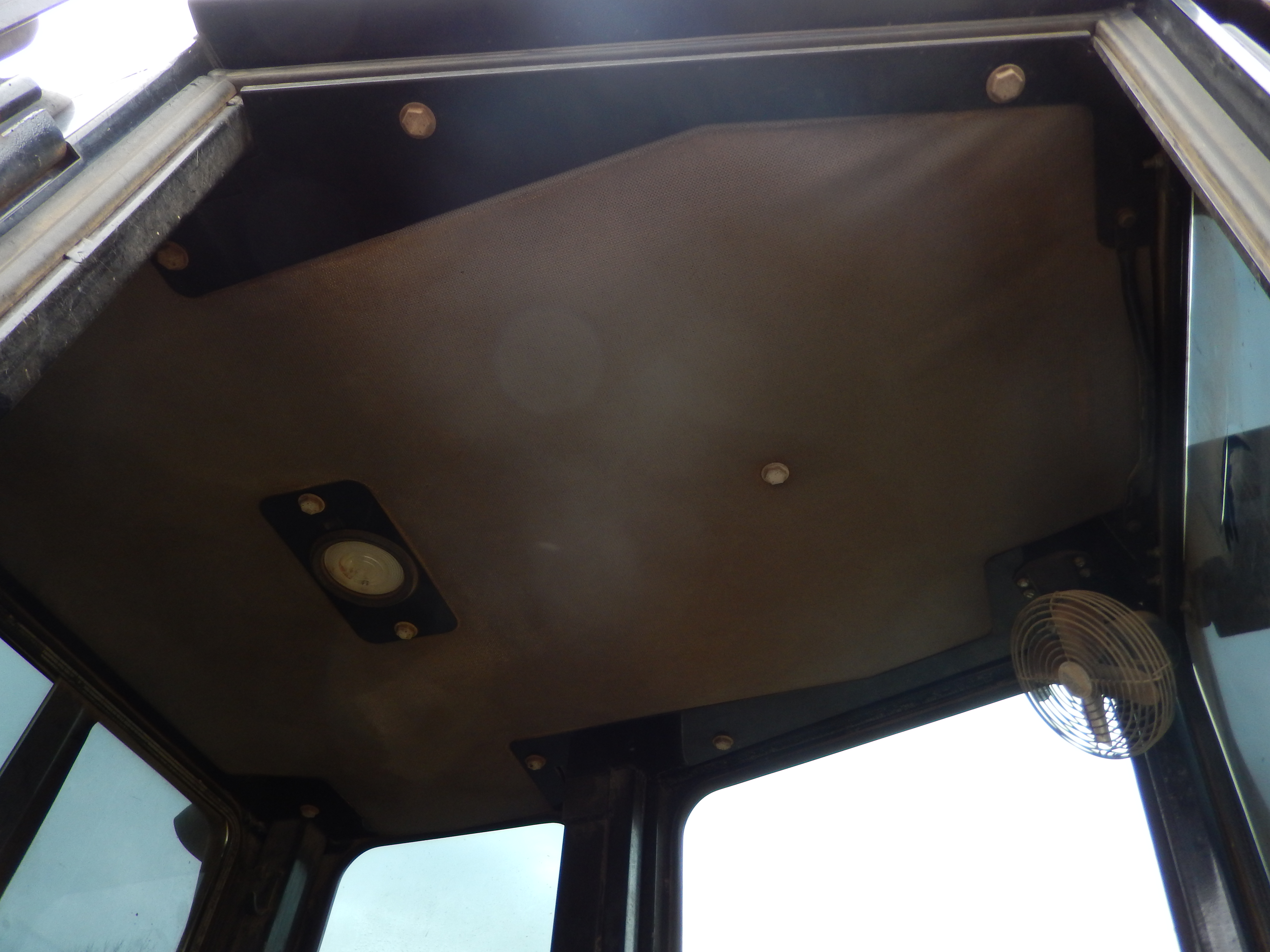 2005 NORAM 65E - Image 23