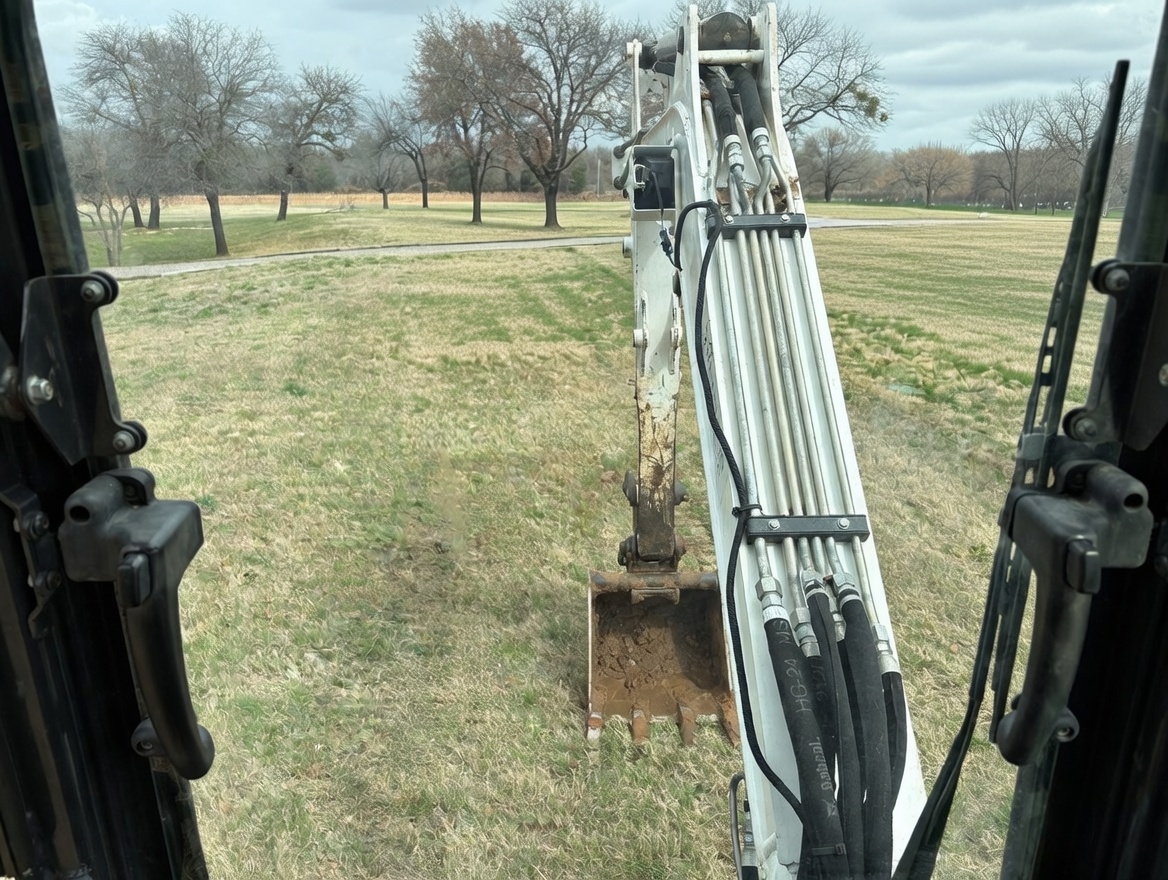 2018 BOBCAT E50 - Image 42