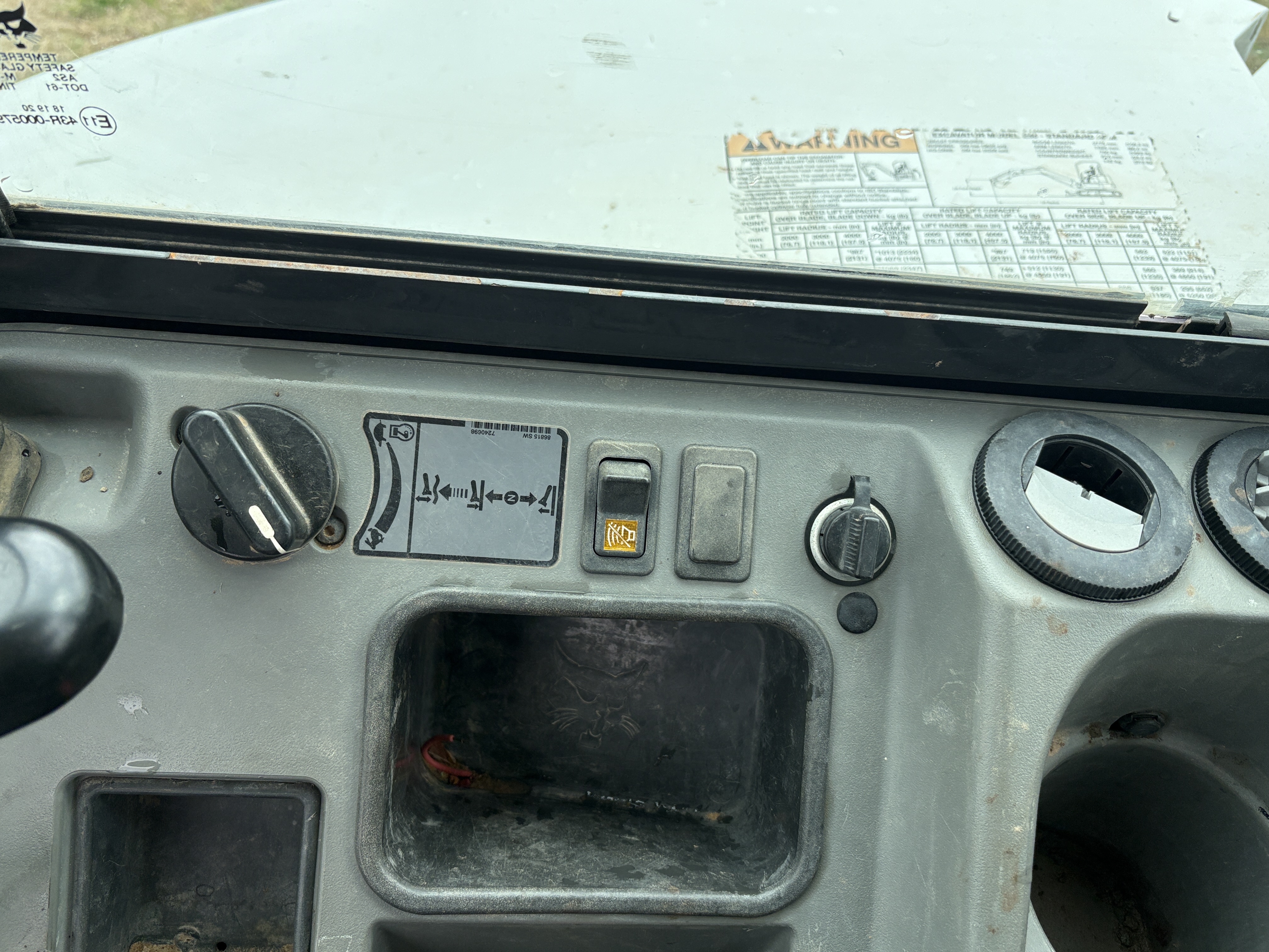 2018 BOBCAT E50 - Image 47