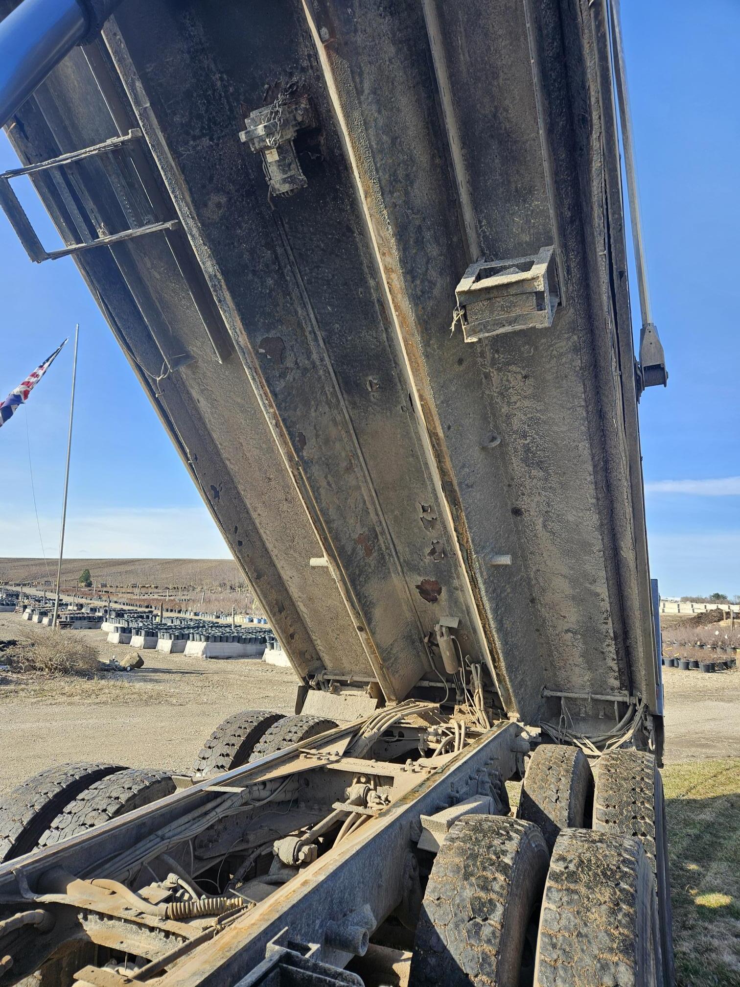 2007 INTERNATIONAL 7400 - Image 18