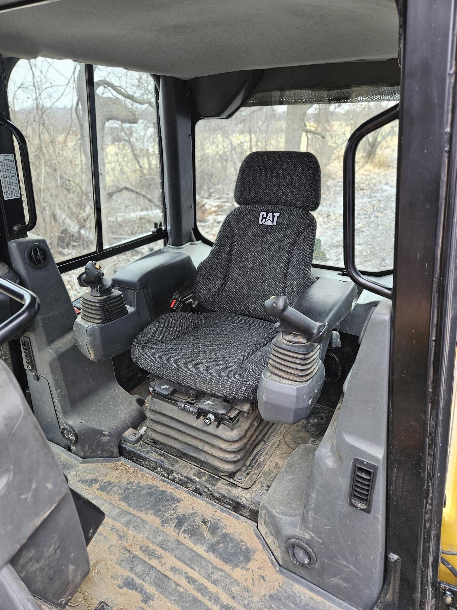 2019 CATERPILLAR D5K LGP - Image 8
