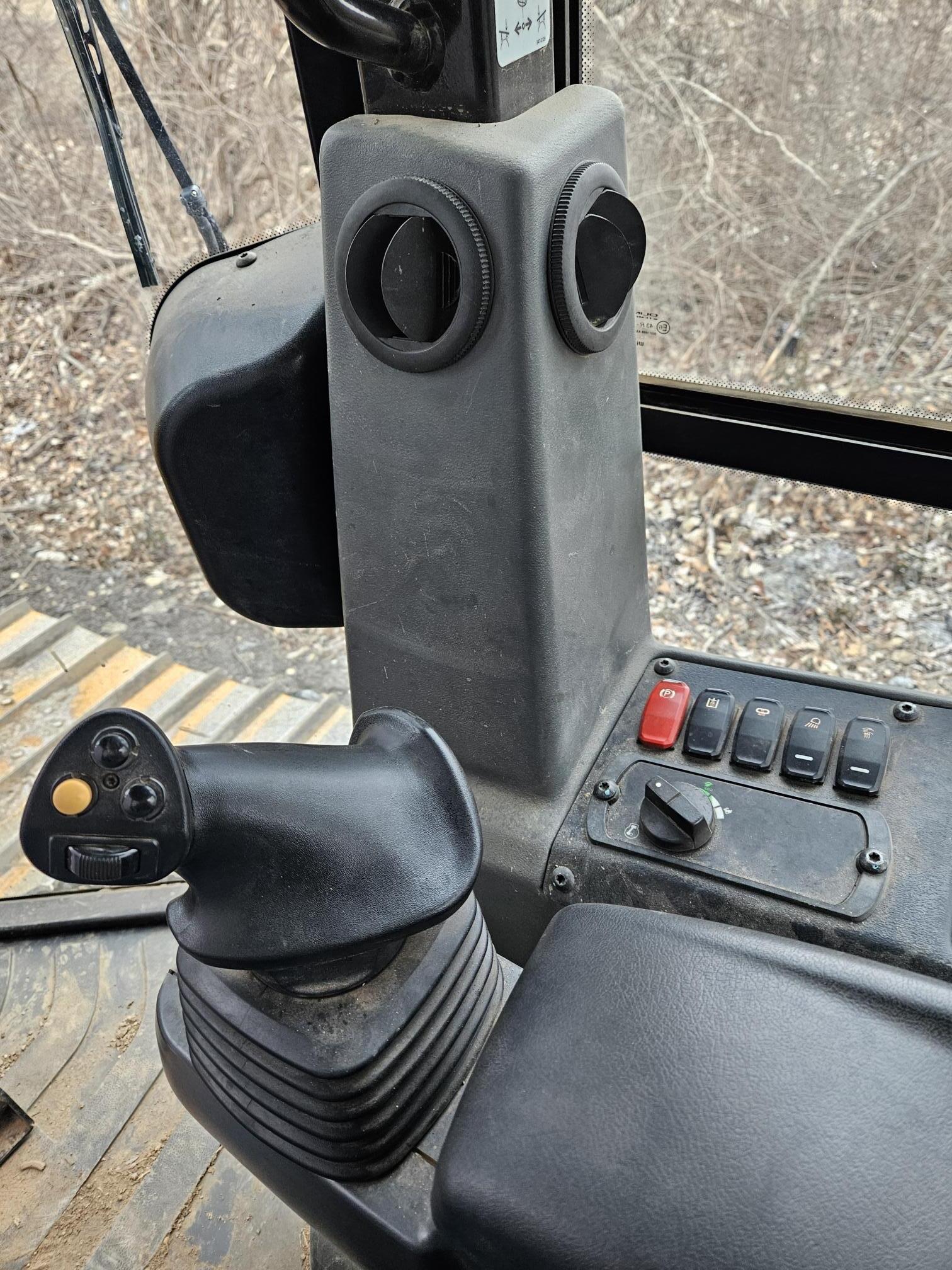 2019 CATERPILLAR D5K LGP - view 10 of 12