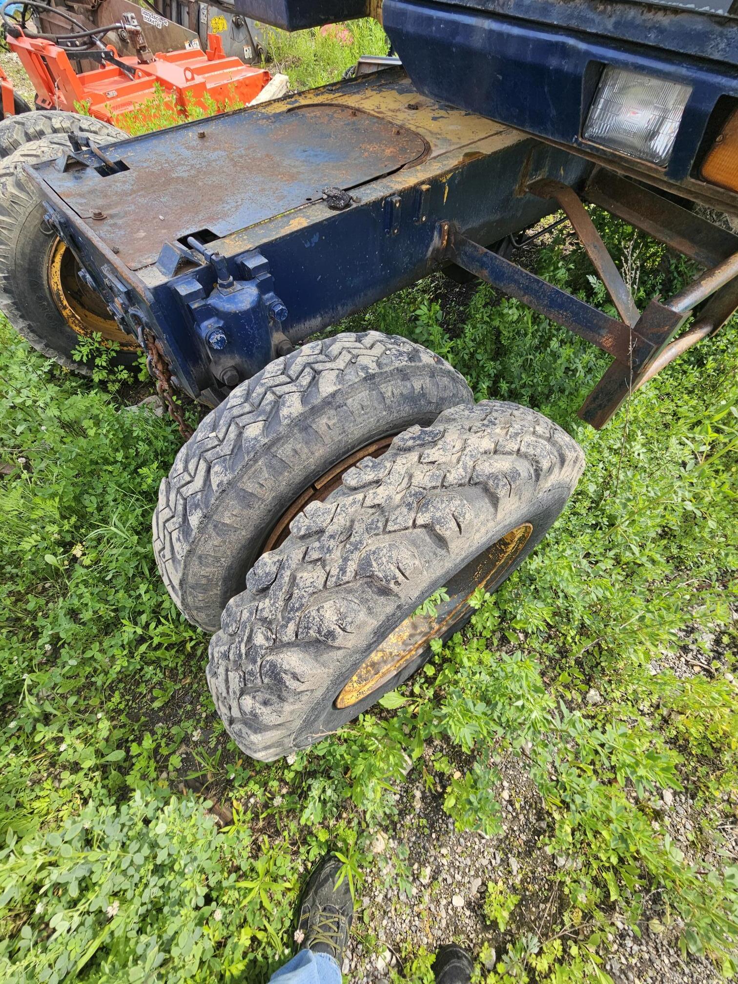 1987 KOMATSU PW60-3 - Image 4