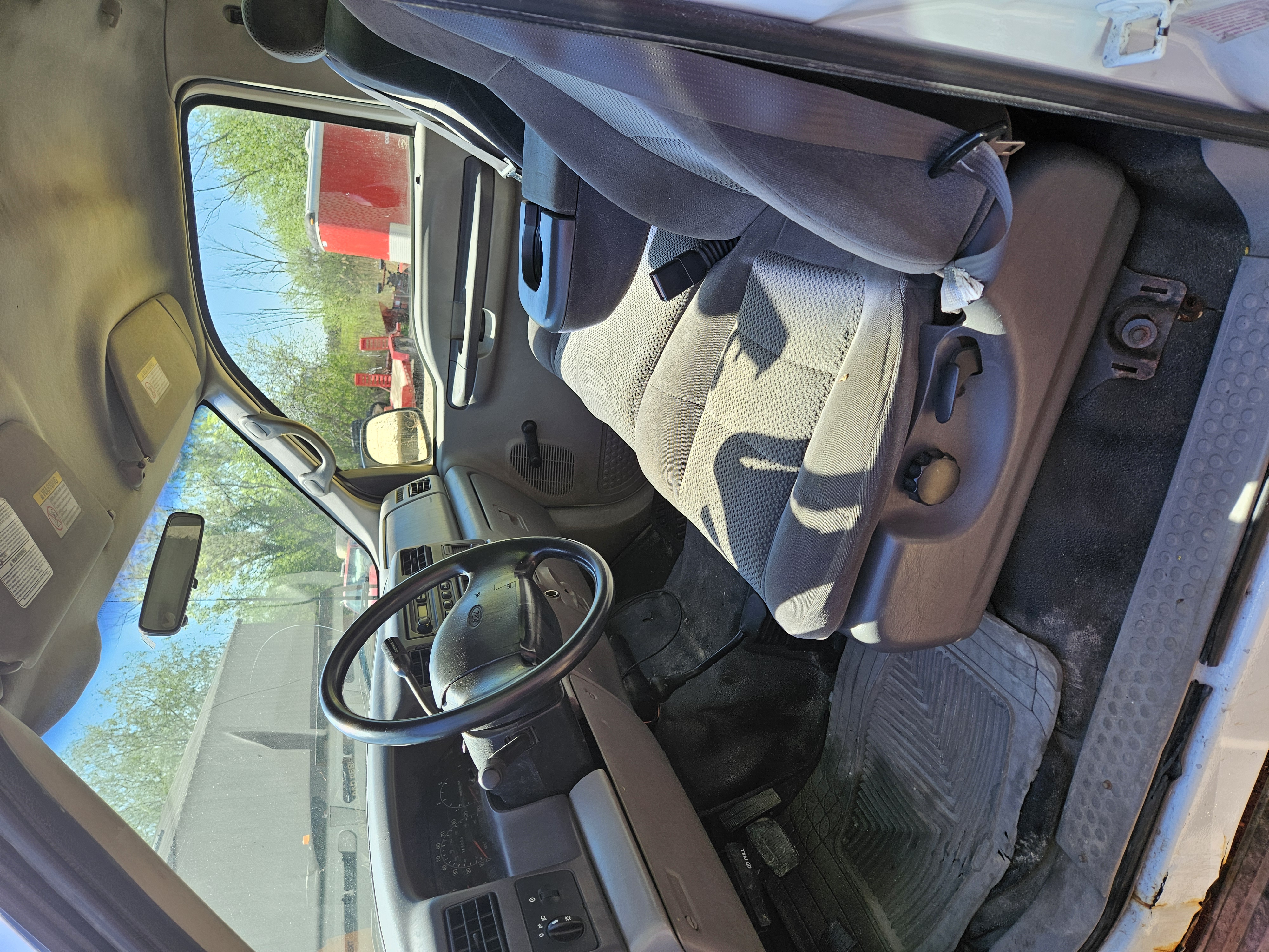 2001 FORD F350 Super Duty XL - Image 5