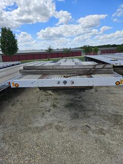 2011 DOONAN 53' - Image 2