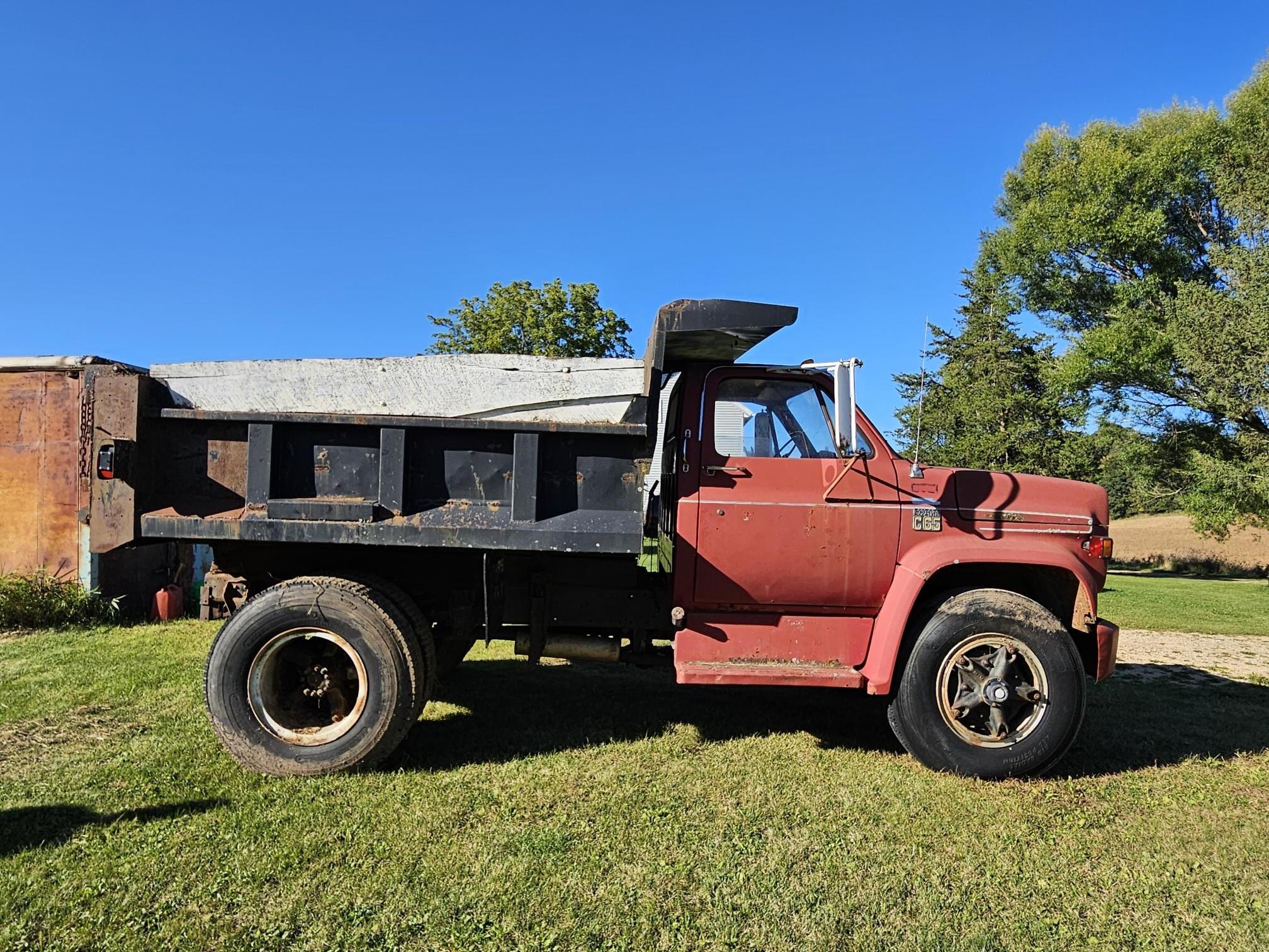 1977 CHEVROLET C65 - view 1 of 26