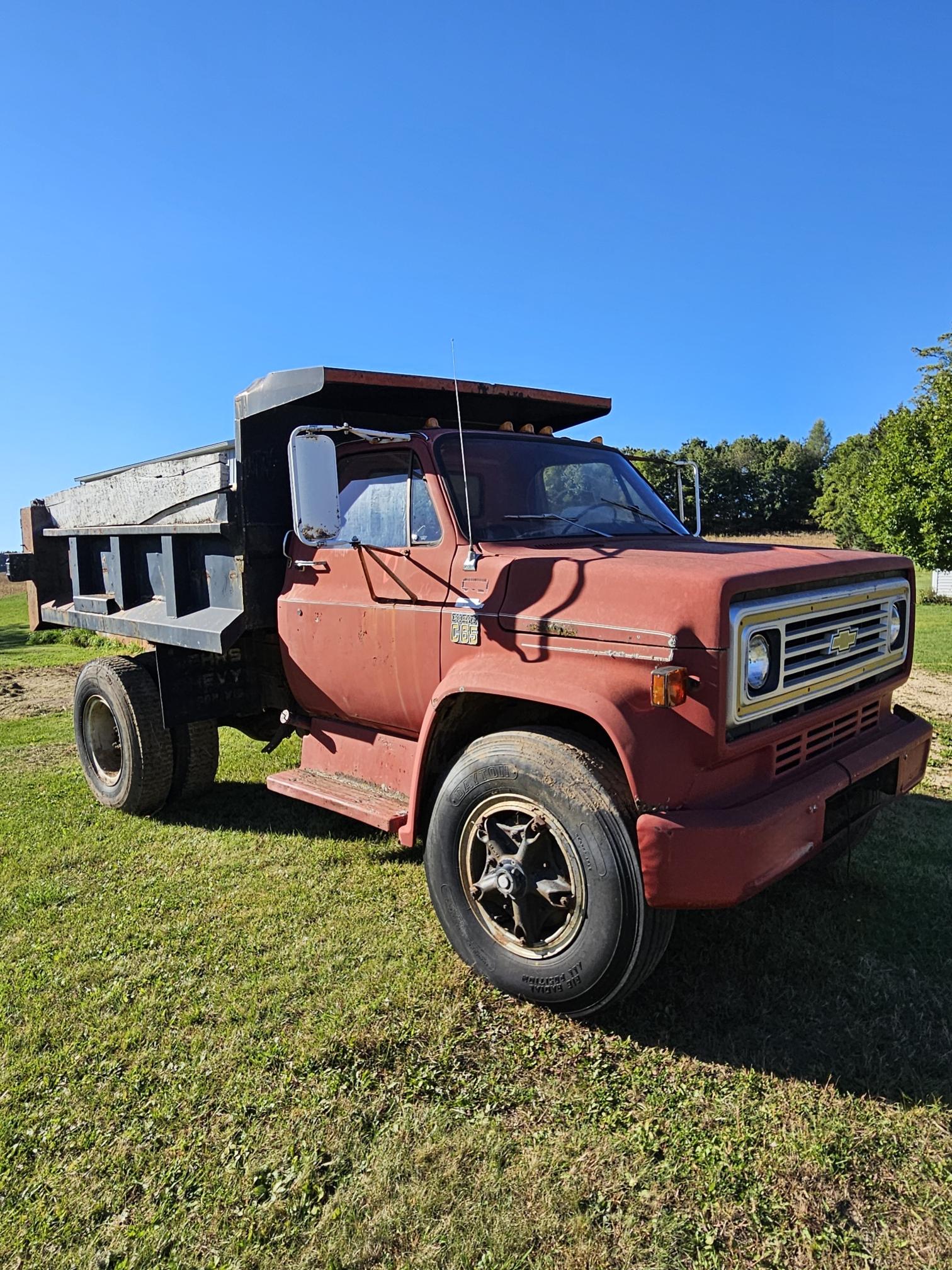 1977 CHEVROLET C65 - view 2 of 26