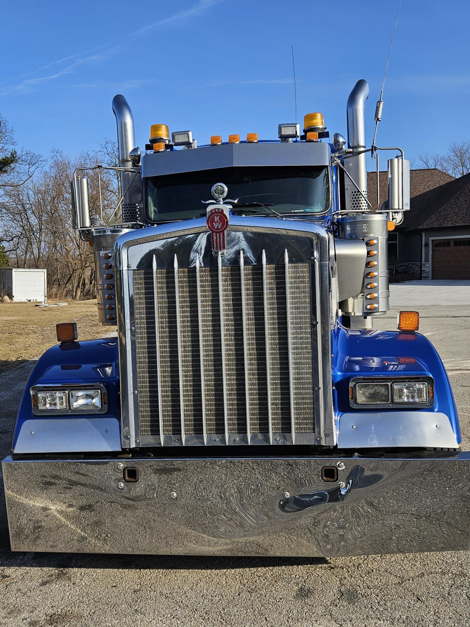 2016 KENWORTH W900L - Image 3