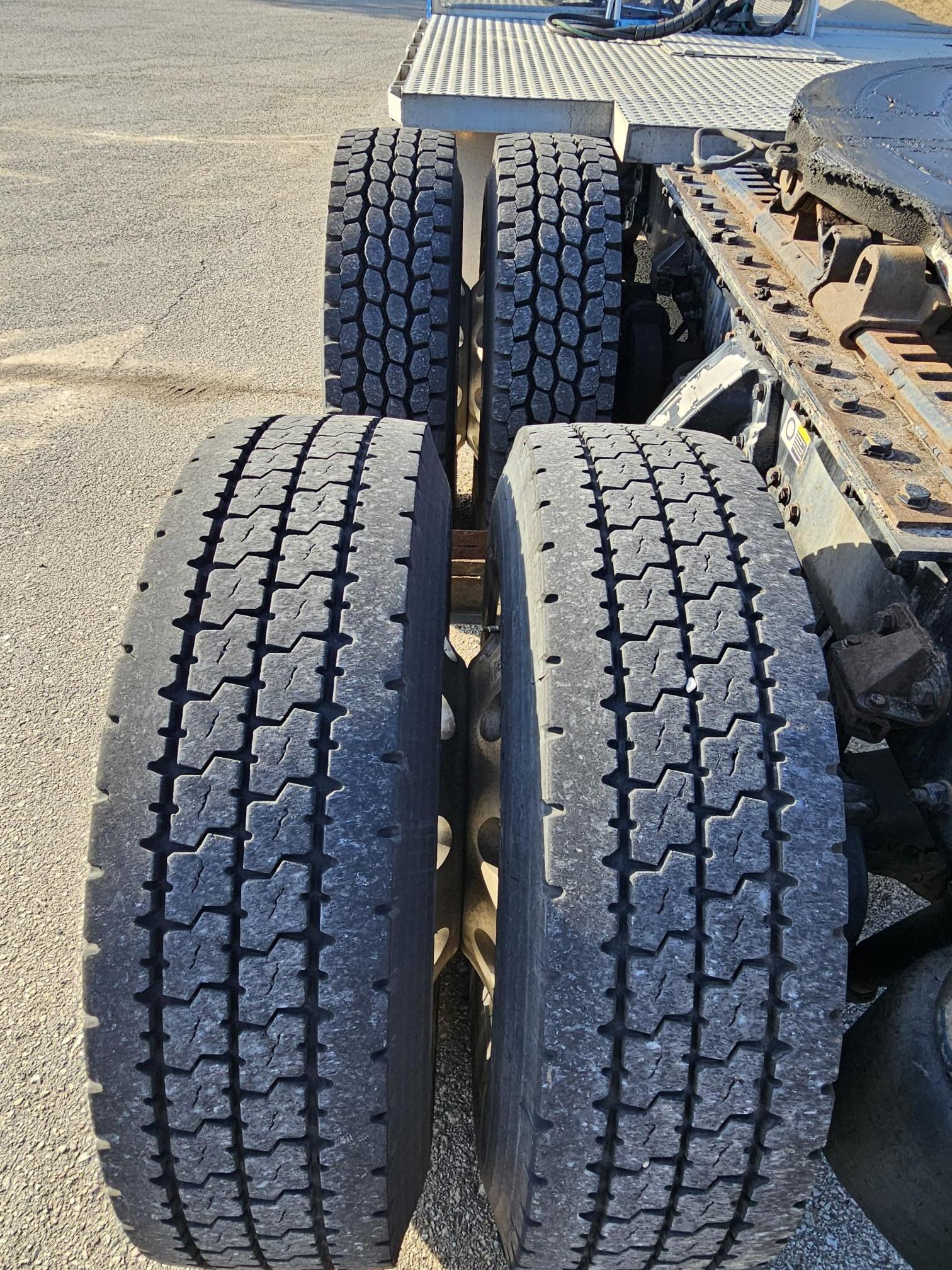 2016 KENWORTH W900L - Image 9