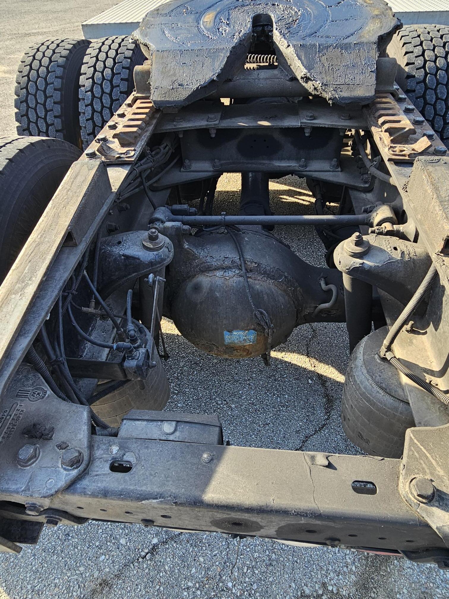 2016 KENWORTH W900L - Image 11