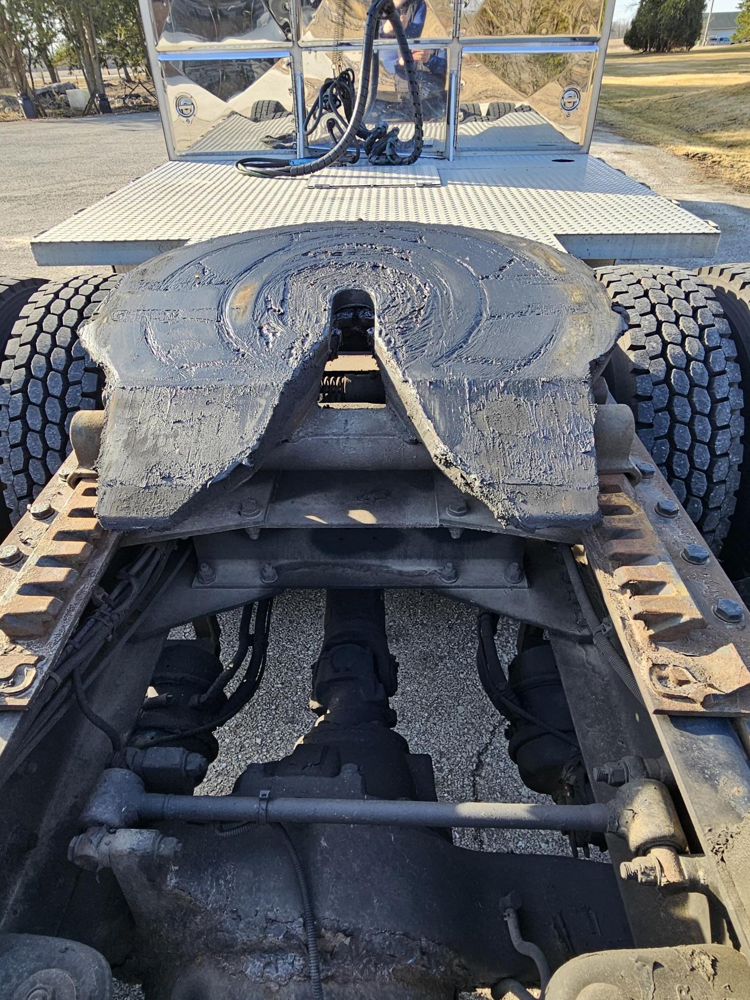 2016 KENWORTH W900L - Image 13