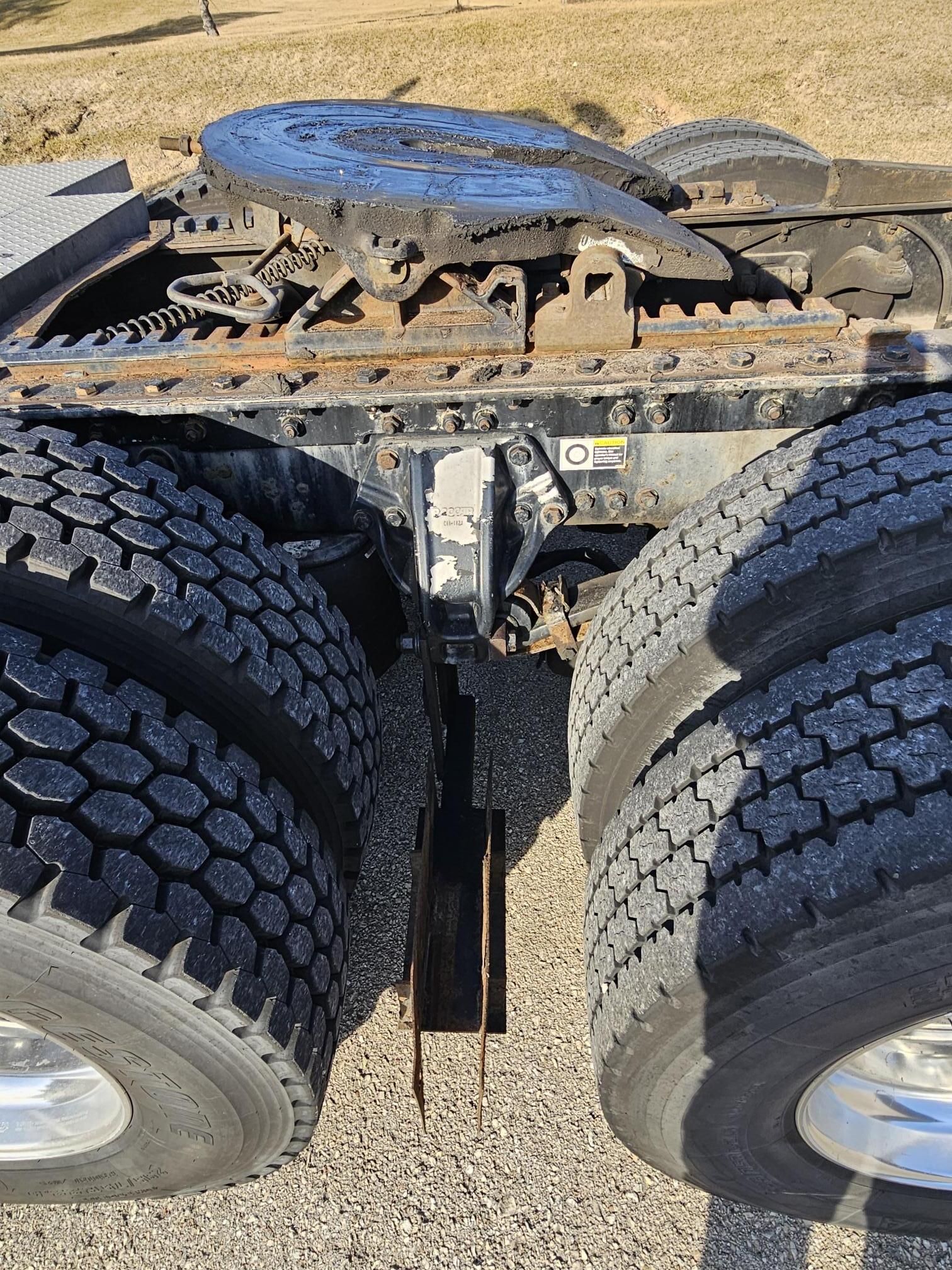 2016 KENWORTH W900L - Image 14