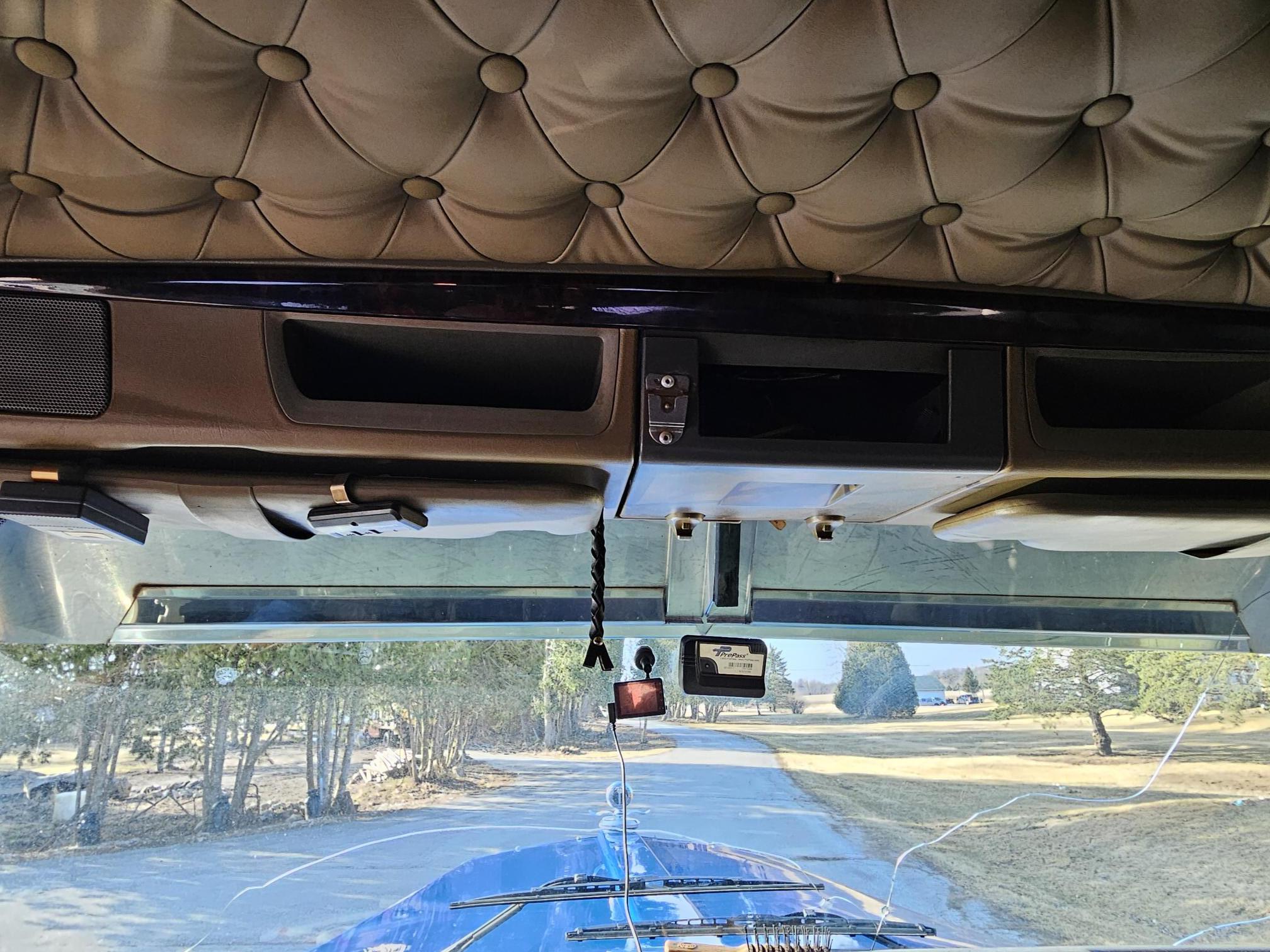 2016 KENWORTH W900L - Image 23