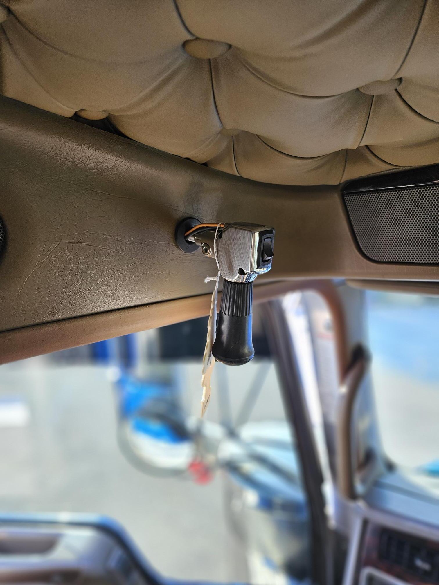 2016 KENWORTH W900L - Image 32