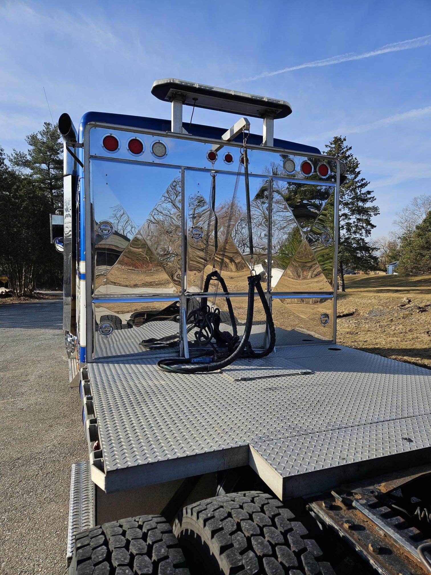 2016 KENWORTH W900L - Image 35