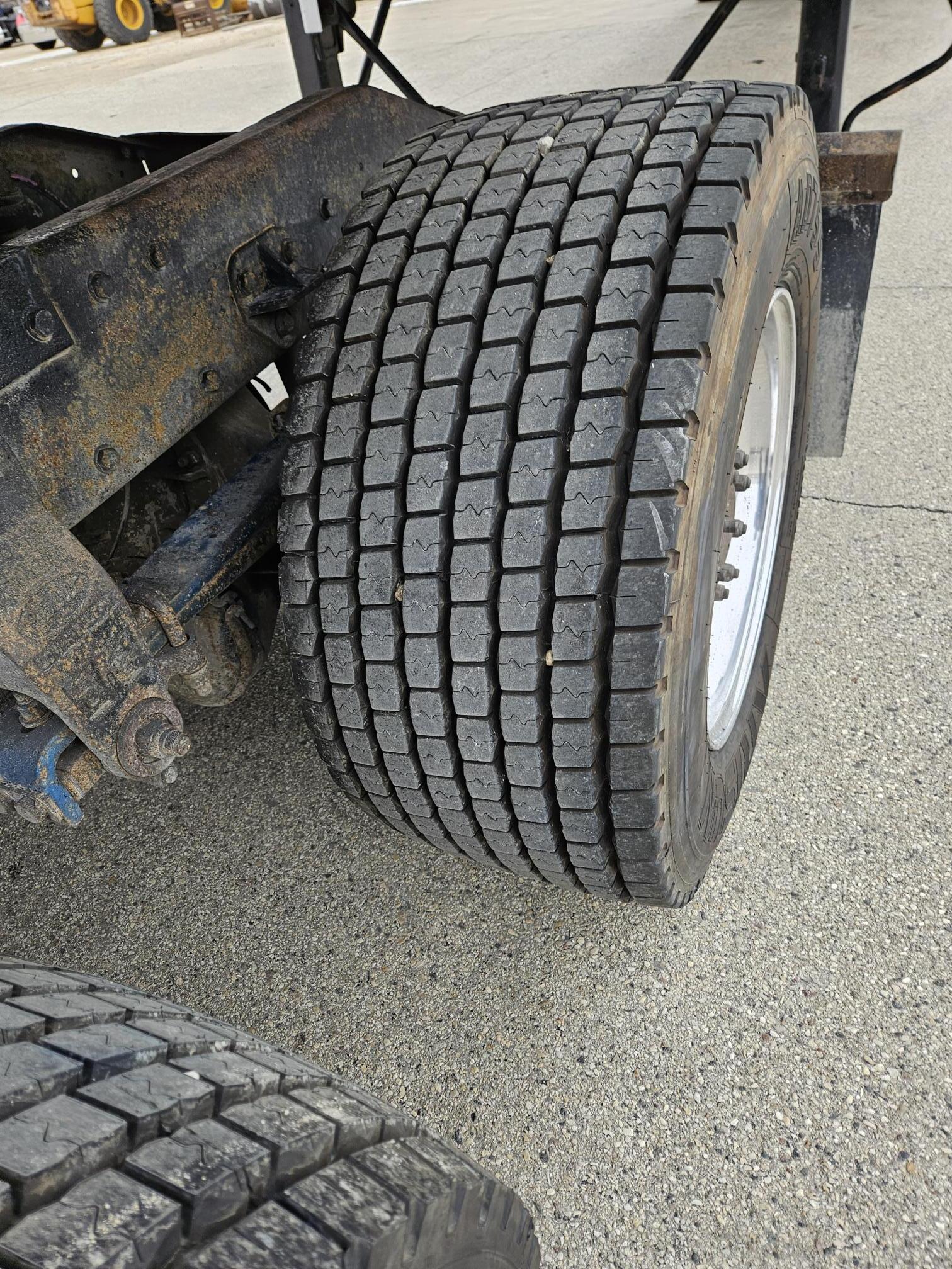 1999 PETERBILT 379 - view 11 of 24