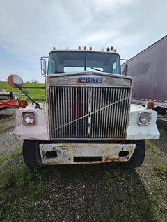 1985 WHITE/GMC 13932 - Image 2