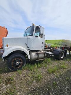 1985 WHITE/GMC 13932 - Image 1