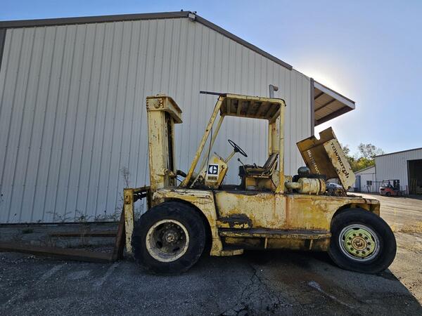 1970 CATERPILLAR B25