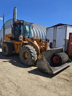 2000 CASE 621C - Image 4