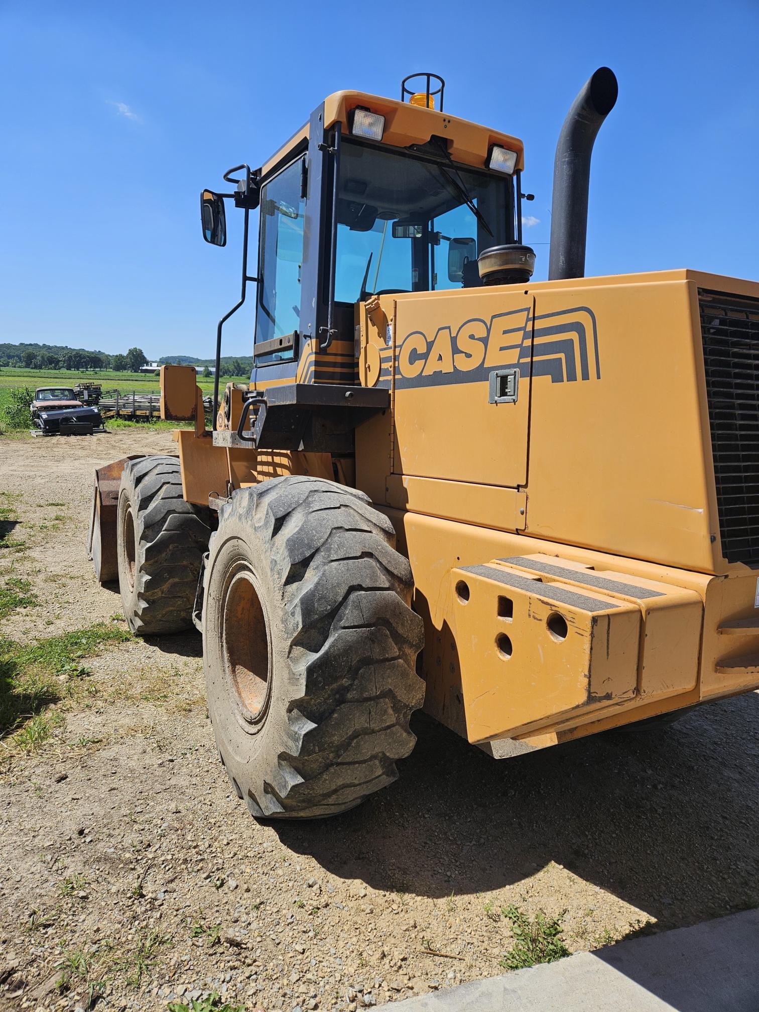 2000 CASE 621C - Image 7