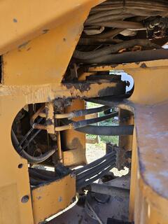 2000 CASE 621C - Image 13