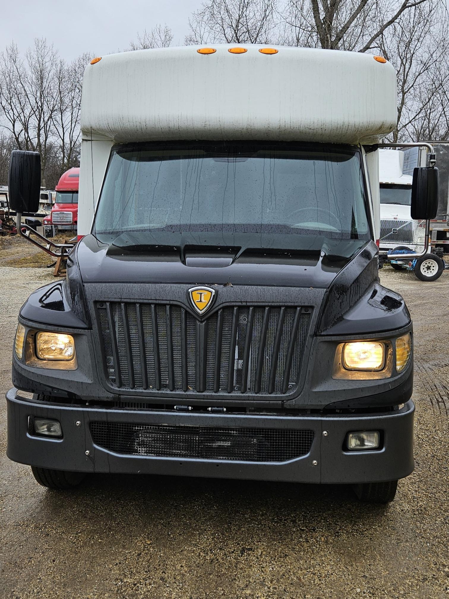 2012 INTERNATIONAL IC Bus - Image 4