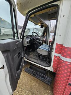 2012 INTERNATIONAL IC Bus - Image 8